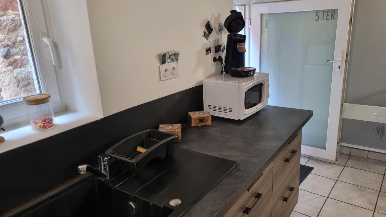 Charmant duplex au cœur d'Issoire Extérieur photo